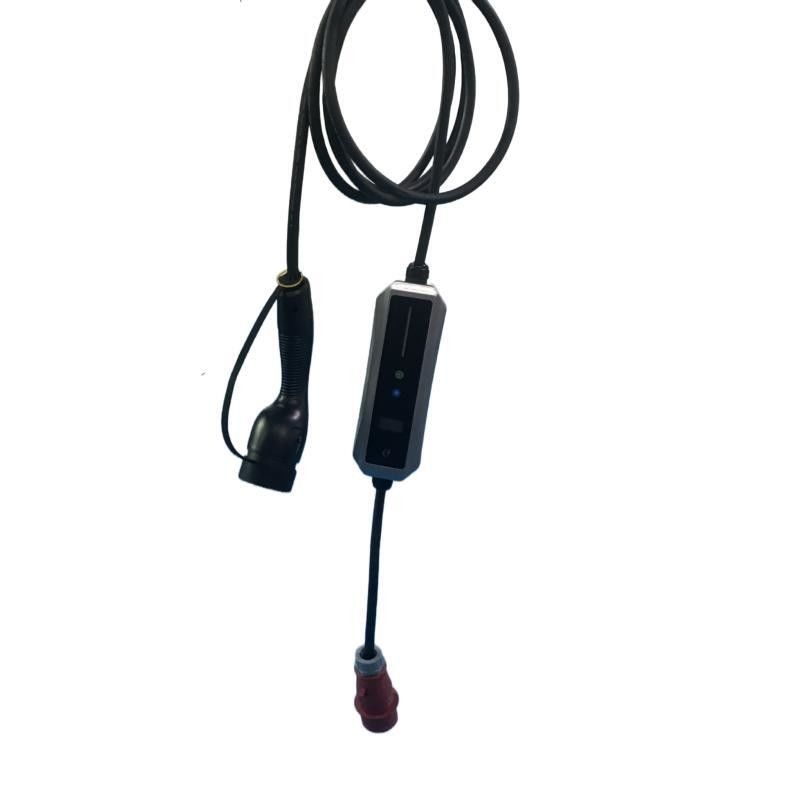 টাইপ 1 16A / 32A LED স্ক্রিন পোর্টেবল এসি ইভি চার্জার CEE প্লাগ সহ